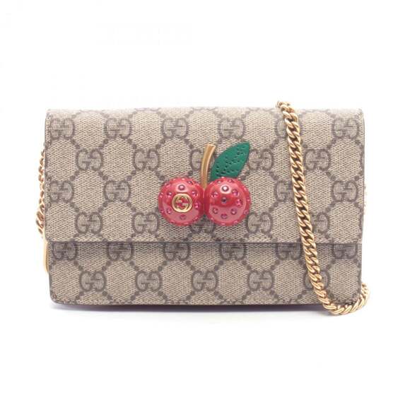 Gucci Handbags - GUCCI Authentic Cream Leather Shoulder Bag